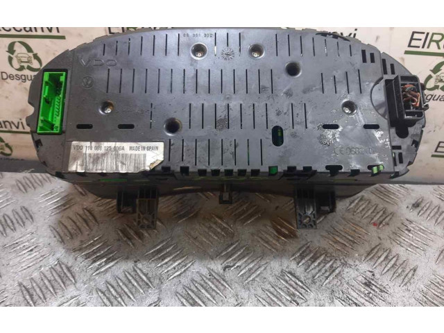 Přístrojová deska Volkswagen Polo IV 9N3 2003 6Q0920820E