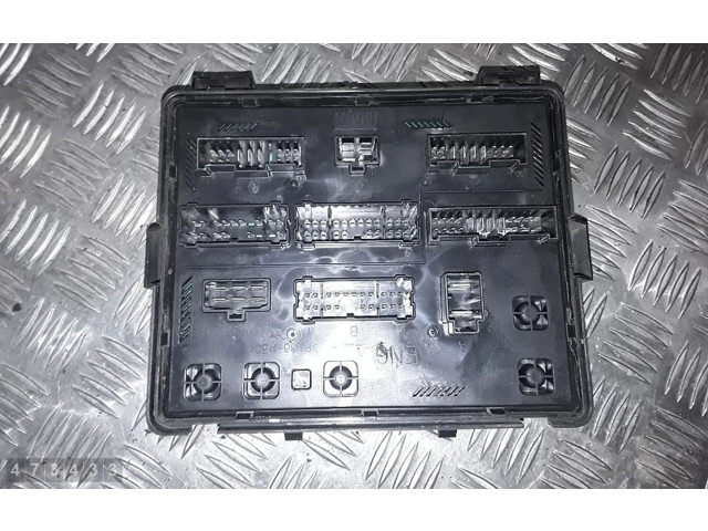 Блок предохранителей    SsangYong Rexton    