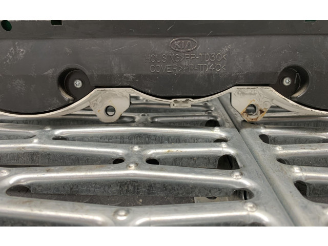 Přístrojová deska  KIA Venga    