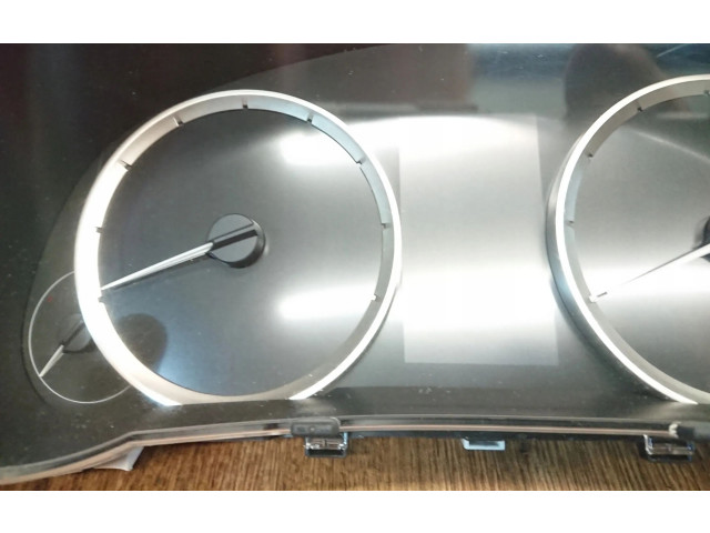 Přístrojová deska Lexus IS III XE30 2015