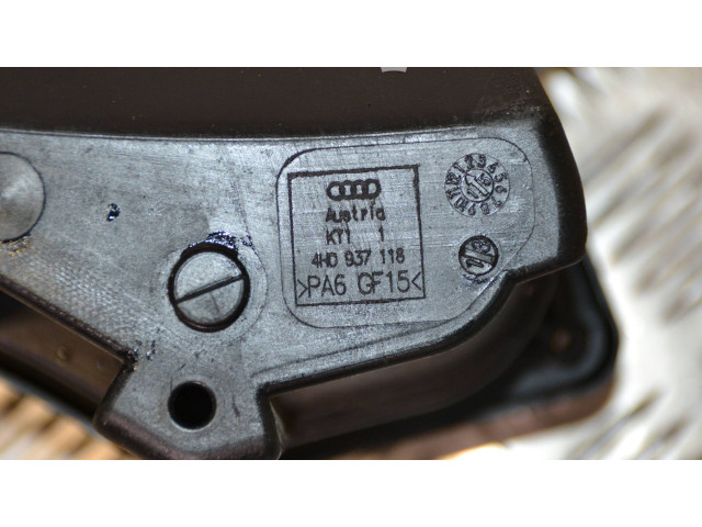   Pojistková skříňka 4H0937118, 4H0937555   Audi A8 S8 D4 4H 2012