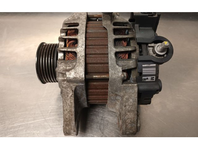 Генератор 373002B300   KIA Venga      