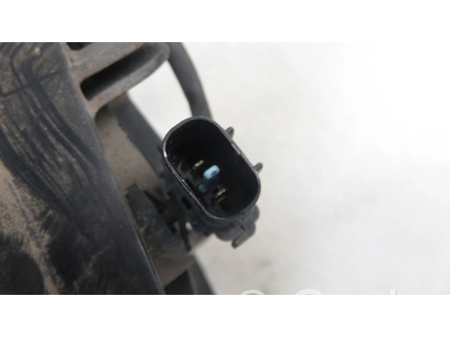 Комплект вентиляторов     977302DXXX    Hyundai Coupe 2.0