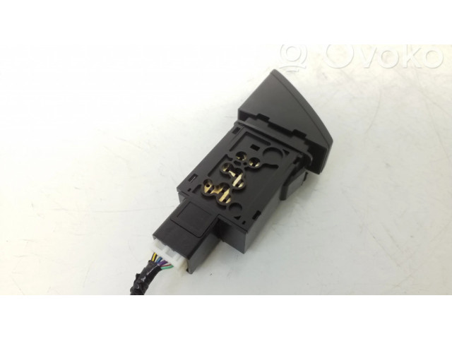 Включатель аварийных фонарей