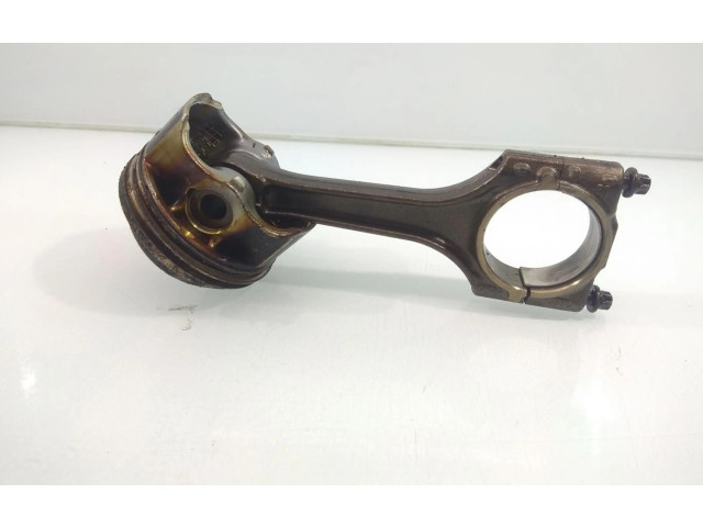 Поршень Skoda Superb B6 (3T)