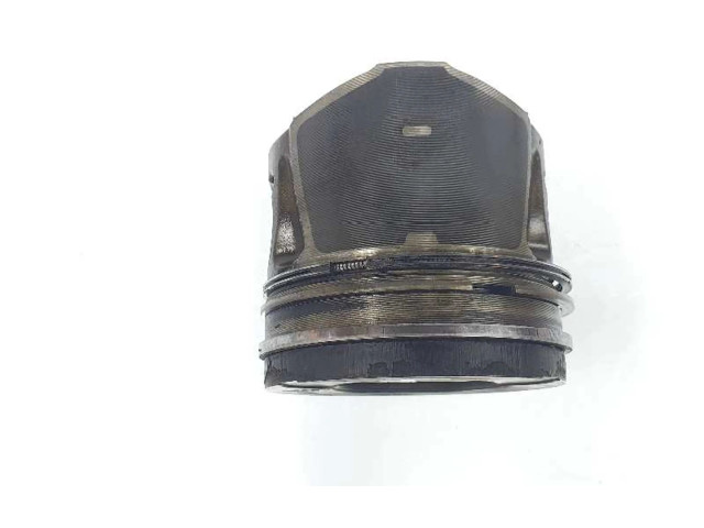  Поршень с шатуном  1231983, 3M5Q6K108BA  Ford Galaxy для дизельного двигателя 2.0