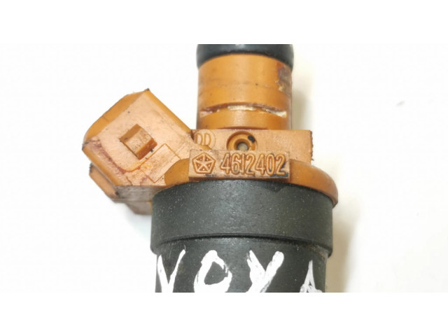 Vstřikovač 4612402   Chrysler Voyager  pro benzínový motor 3.3  