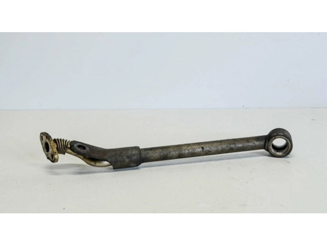 Другая деталь отсека двигателя