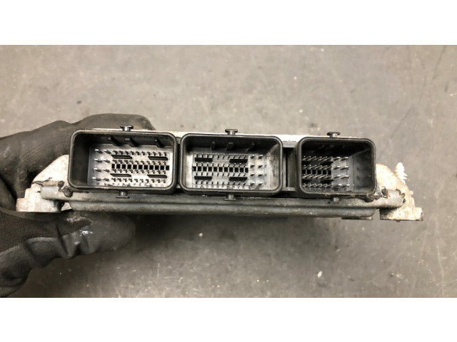 Řídící jednotka 5WS40212D, 30713699 Volvo S40 2006