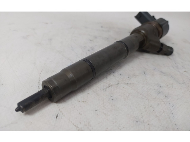 Форсунка 338002A400    Hyundai Getz  D4FA 