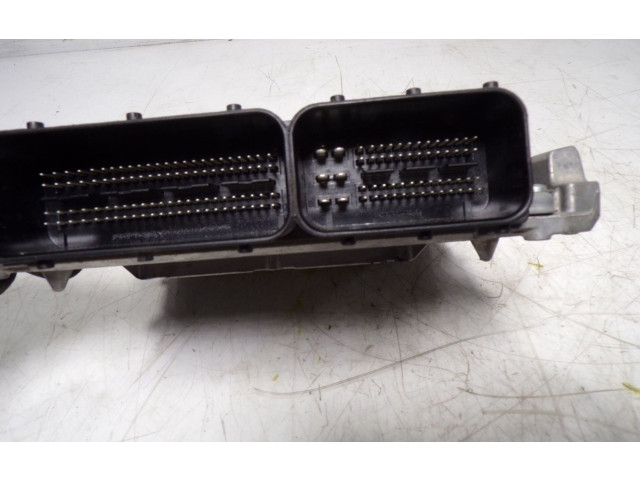 Блок управления двигателя 237105DD0B, A2709002100 Infiniti Q30