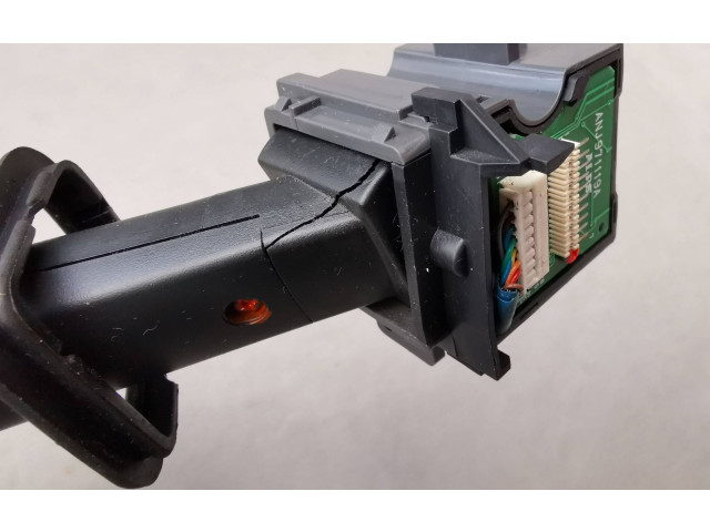 Ручка стеклоочистителей    Volvo XC90