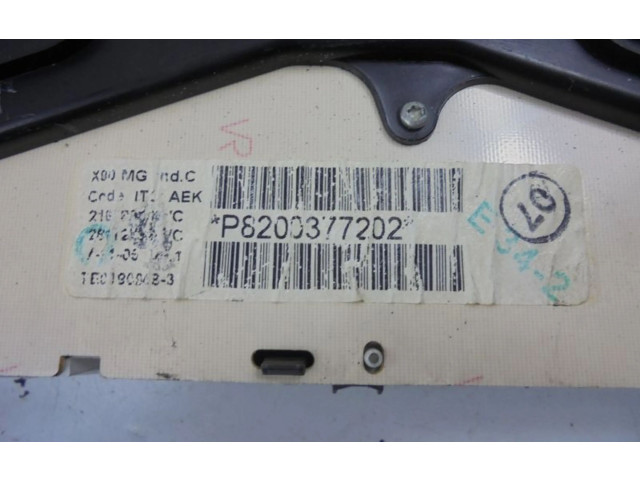 Панель приборов P8200377202, P8200377202   Dacia Logan I       