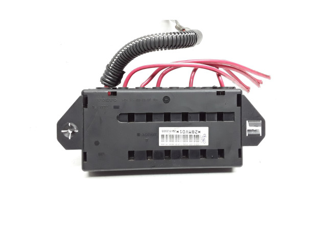 Блок предохранителей 9441776   Volvo XC90    