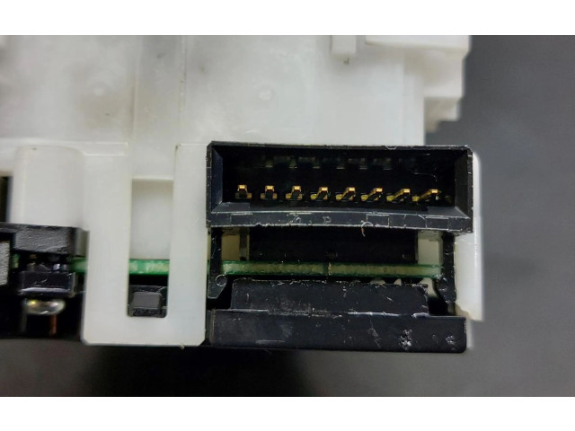 Включатель скорости стеклоочистителей 25260ED50A, 25260-ED50A   Nissan Note (E11)