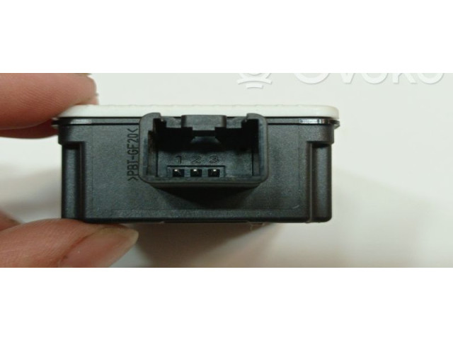 Блок управления 31268992 Volvo C30