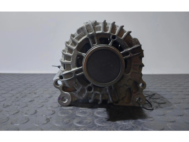 Генератор 04L903023L Audi Q3 8U