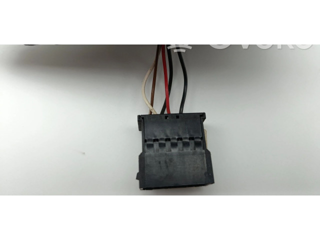 Außenspiegel elektrisch Tür vorne       Audi A6 S6 C5 4B  1997 - 2005 года   