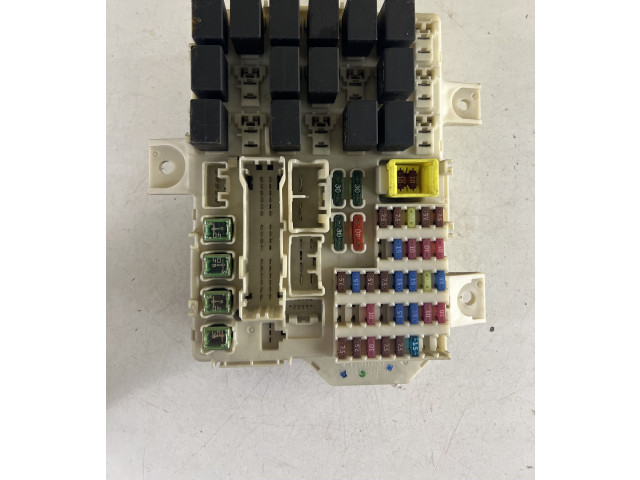 Блок предохранителей MN108320, 1791HOA1 Mitsubishi Colt
