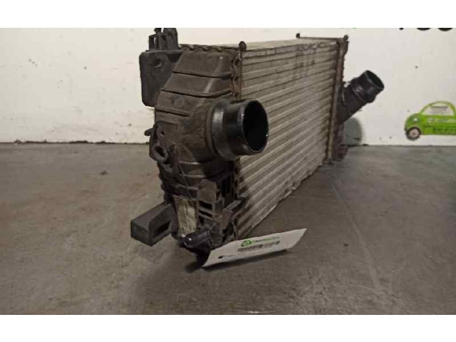 Интеркулер 13283252, R3449004 Opel Meriva B