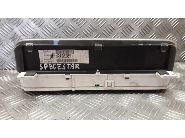 Панель приборов 216539116B, MR480209   Mitsubishi Space Star       