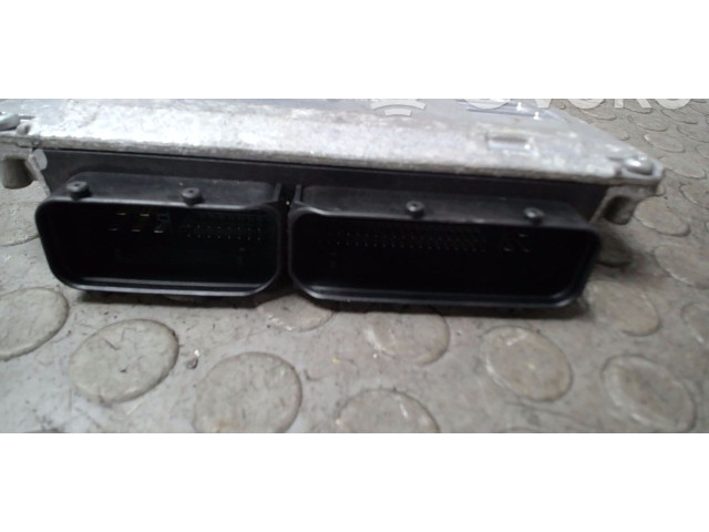 Блок управления двигателя 06A906033B, NICHTZUTREFFEND Skoda Octavia Mk1 (1U)
