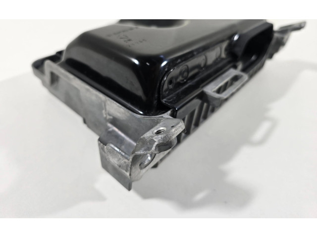 Блок комфорта 1583991-01-C Tesla Model 3