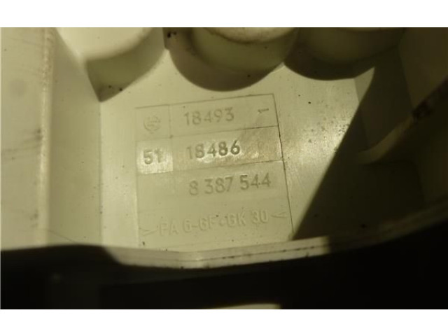 Pojistková skříňka 8387544 BMW 5 E39 2002