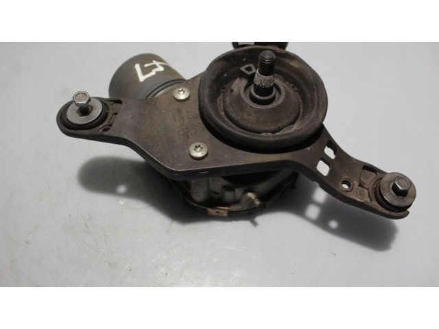 Двигатель стеклоочистителей