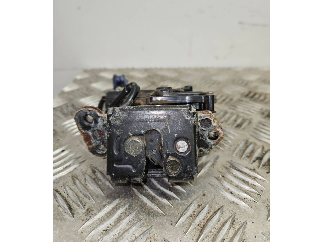 Zámek zadních dveří Toyota Yaris 2007