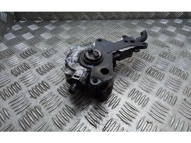 Вакуумный насос 038145209   Volkswagen Caddy