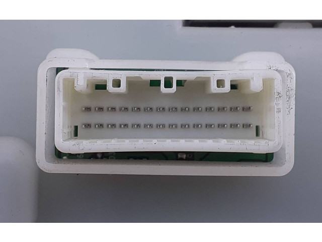 Přístrojová deska Toyota Land Cruiser (J200) 2009 8380060J00F