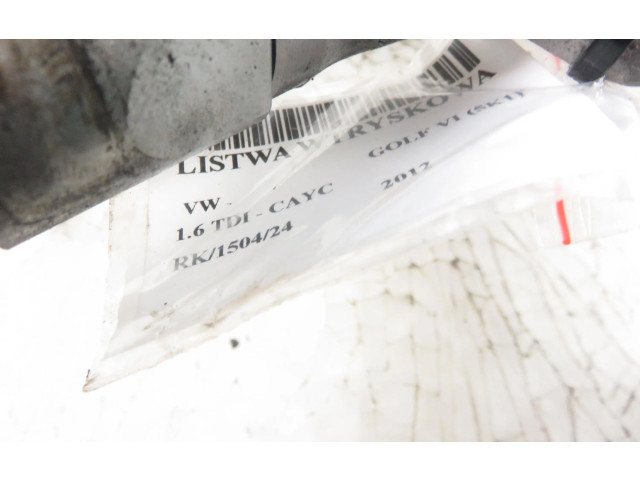 Топливная рампа 03L906054A, 03L089H Volkswagen Golf VI для двигателя CAYC