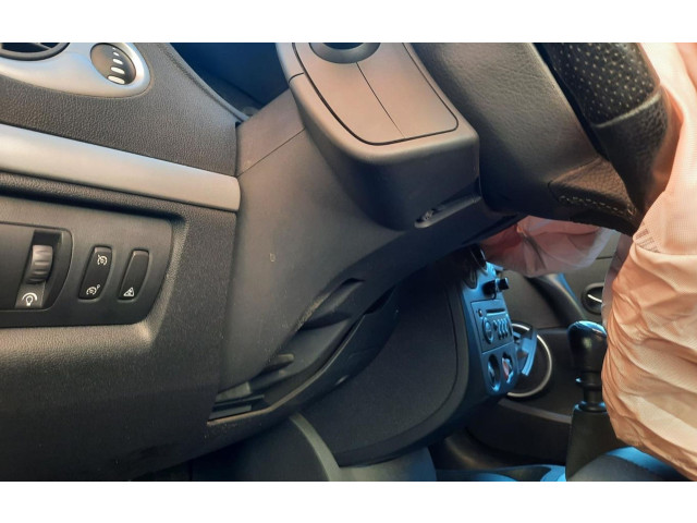 Volant Renault Clio III 2006 8200297604C