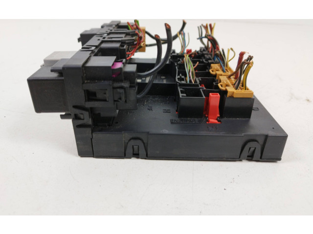 Блок комфорта 3C8937049D, F005V00744 Volkswagen Caddy