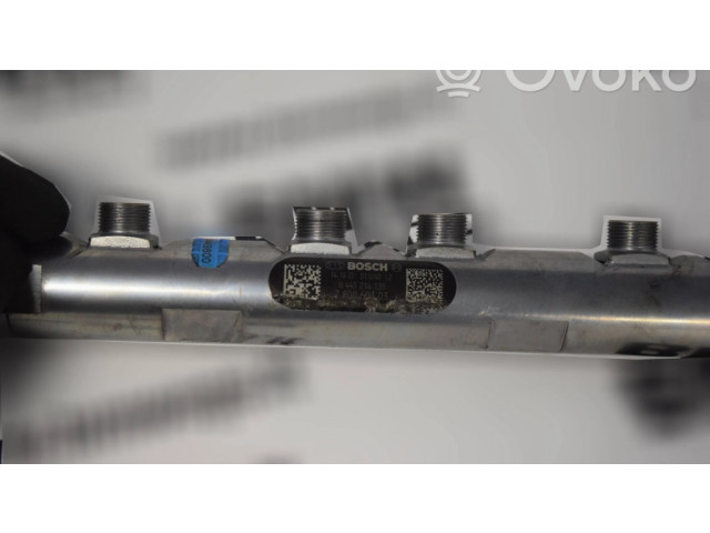 Топливная рампа 7800601, 0445214135 BMW 3 GT F34