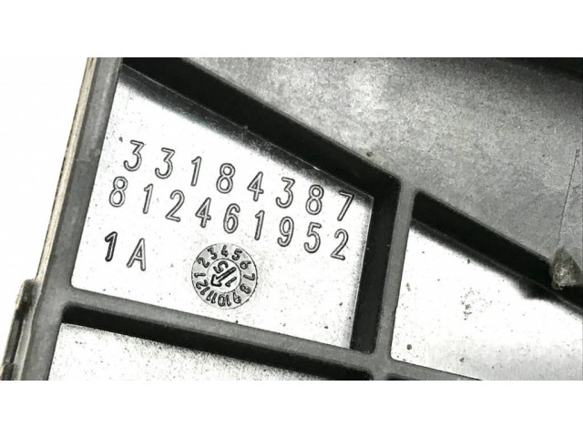 Блок предохранителей 23316250, 812461952   Chevrolet Malibu    