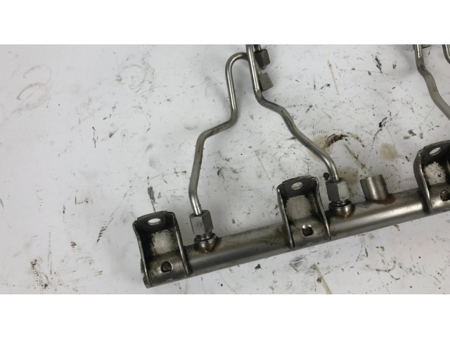 Vstřikovací lišta 7547800, 12056010 BMW X6 E71 pro benzínový motor 4.4 N63 v8