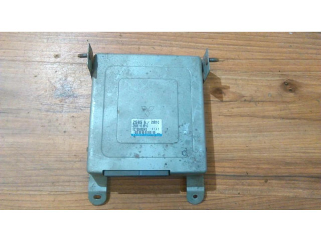 Блок управления двигателя e2t86886m3, z5b518881c Mazda 323