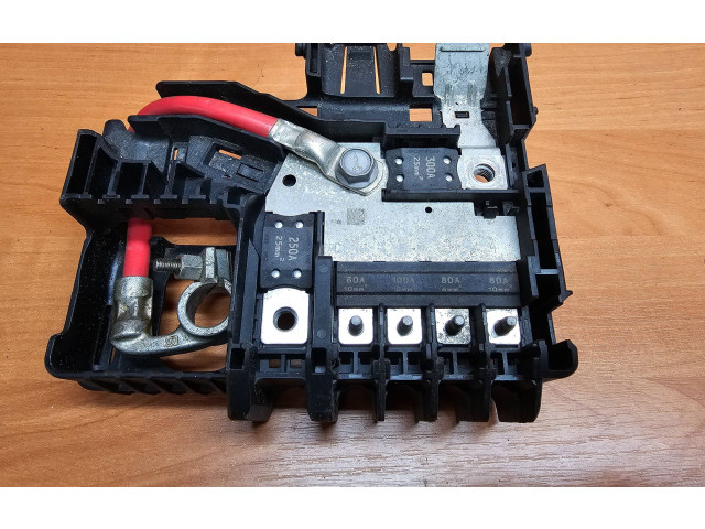 Блок предохранителей  13362765, 27072011   Opel Meriva B    