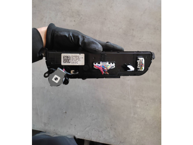 Блок управления климат-контролем 97250G5630 KIA Niro