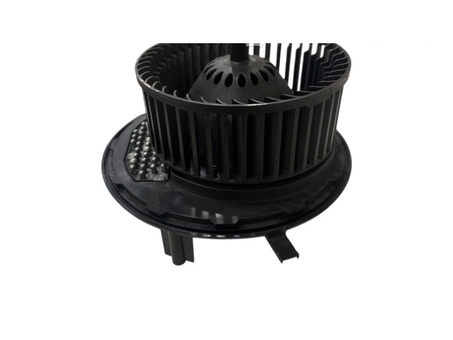 Вентилятор печки    5Q1819021F, 0130115576   Volkswagen e-Golf