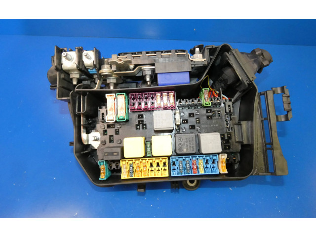 Pojistková skříňka A2465403803 Mercedes-Benz GLA W156 2015