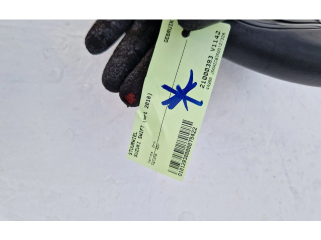 Volant Suzuki Swift III 2020 GS120-07190