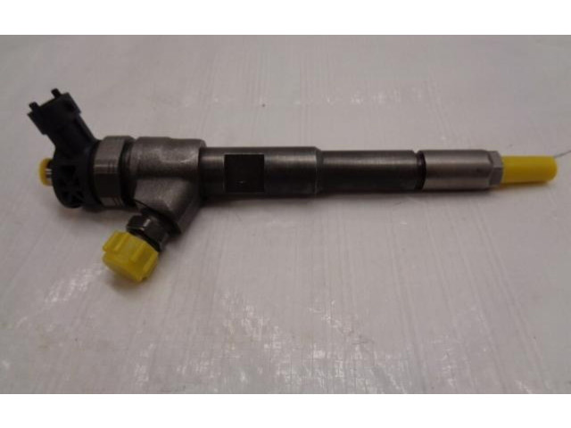 Vstřikovač 8201108033 0445110485 82 01 10 80 33 Renault Megane IV