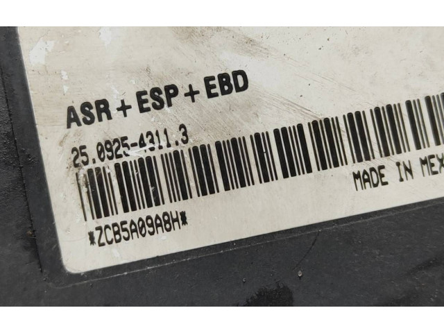 Блок АБС 25092543113, ZCB5A09A8H   Chrysler  300 - 300C  2005 - 2010 года