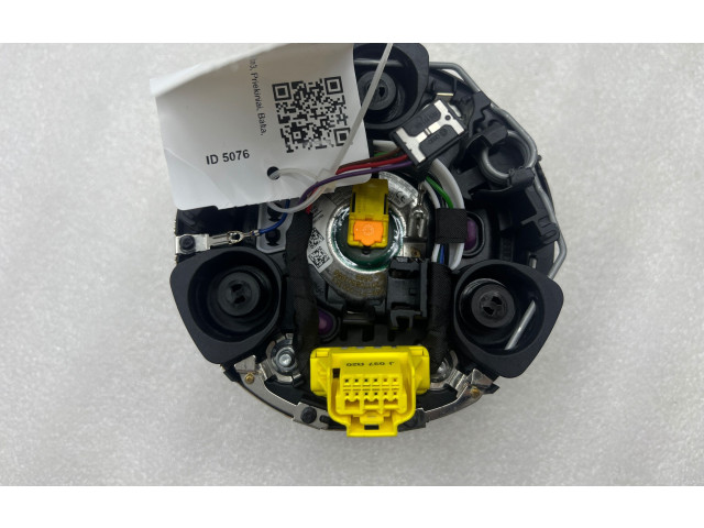 Подушка безопасности водителя 81A880201P   Audi Q2 -