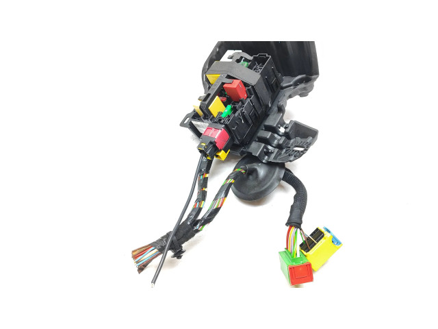 Блок предохранителей 4531902   Peugeot 2008 I    