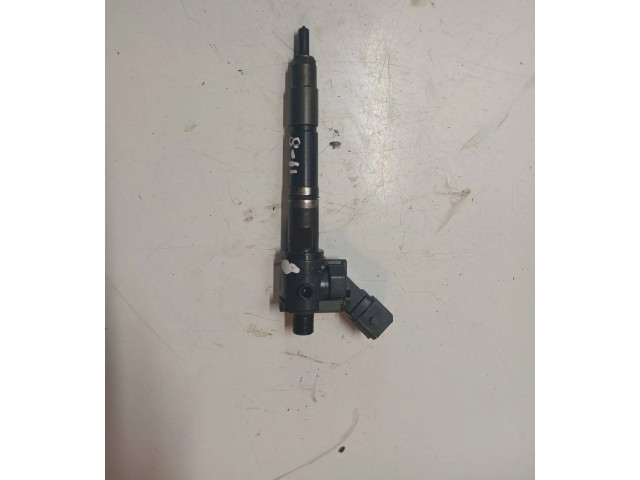 Форсунка 2370010 Volvo V70 D4204T9