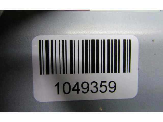 Дисплей B0N6611J0 Mazda 3